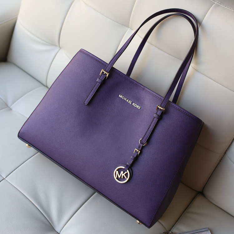 michael kors MK原版十字纹牛皮女士单肩包购物袋紫色